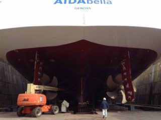 AIDAbella in der Lloyd Werft / © AIDA