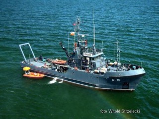 Spezial-Schiff der Marine ORP Macko / © Foto Witol Strzelecki - polnische Marine