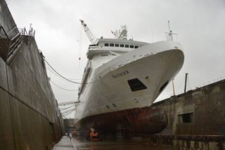 MS Voyager im Dock / © Lloyd Werft