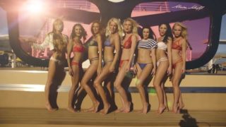 Zehn Playboy Models an Bord der Mein Schiff 4 / © TUI Cruises (Screenshot Video)