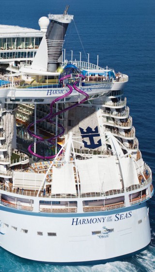 Ultimate Abyss: Die längste Rutsche der Welt auf einem Kreuzfahrtschiff - zu finden auf dem größten Kreuzfahrtschiff der Welt, der Harmony of the Seas / © Royal Caribbean
