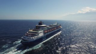 MS Monarch, ex Monarch of the Seas startet ab Warnemünde im Sommer 2016 / © Pullmantur Cruises