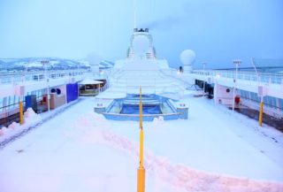 Schnee auf der AIDAcara / © AIDA Cruises